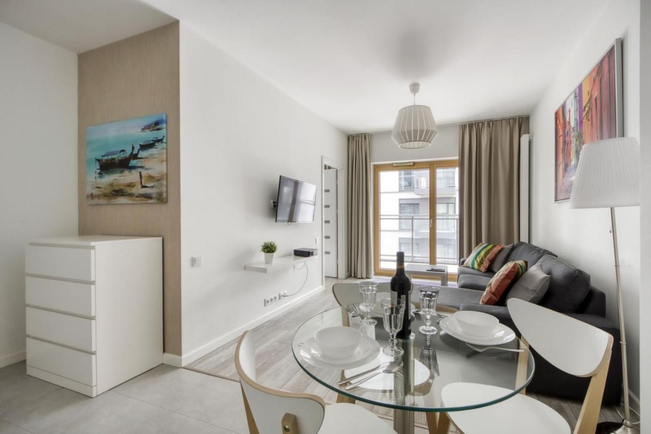Warsaw Night Apartments Menica Residence מראה חיצוני תמונה