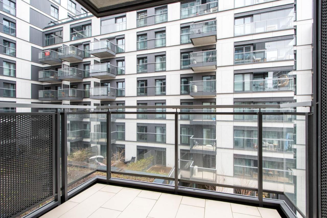 Warsaw Night Apartments Menica Residence מראה חיצוני תמונה